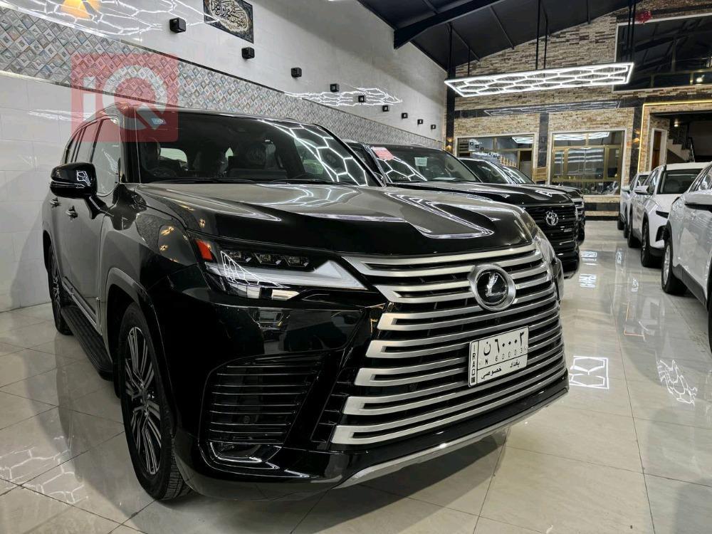 Lexus LX